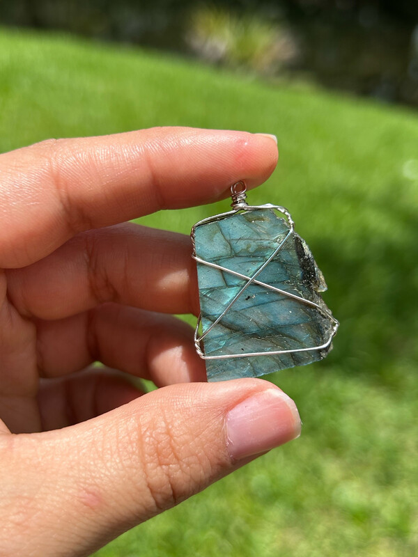 Labradorite Pendant #7
