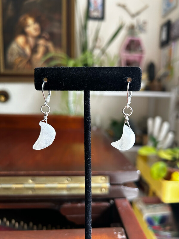 Moonstone Faceted Moons