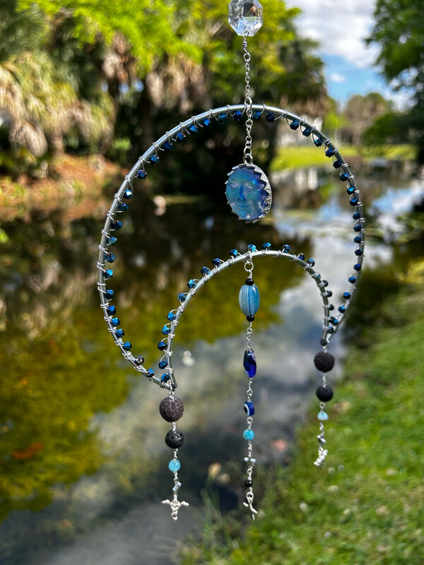 Blue Moon Catcher