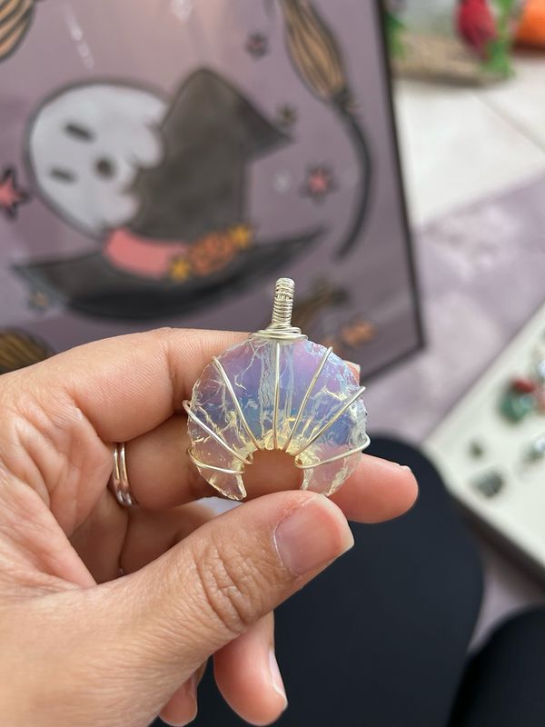 Bella Luna (Straight) Pendant