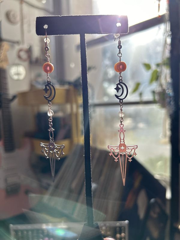 Pearl And Clear Quartz Fantasy