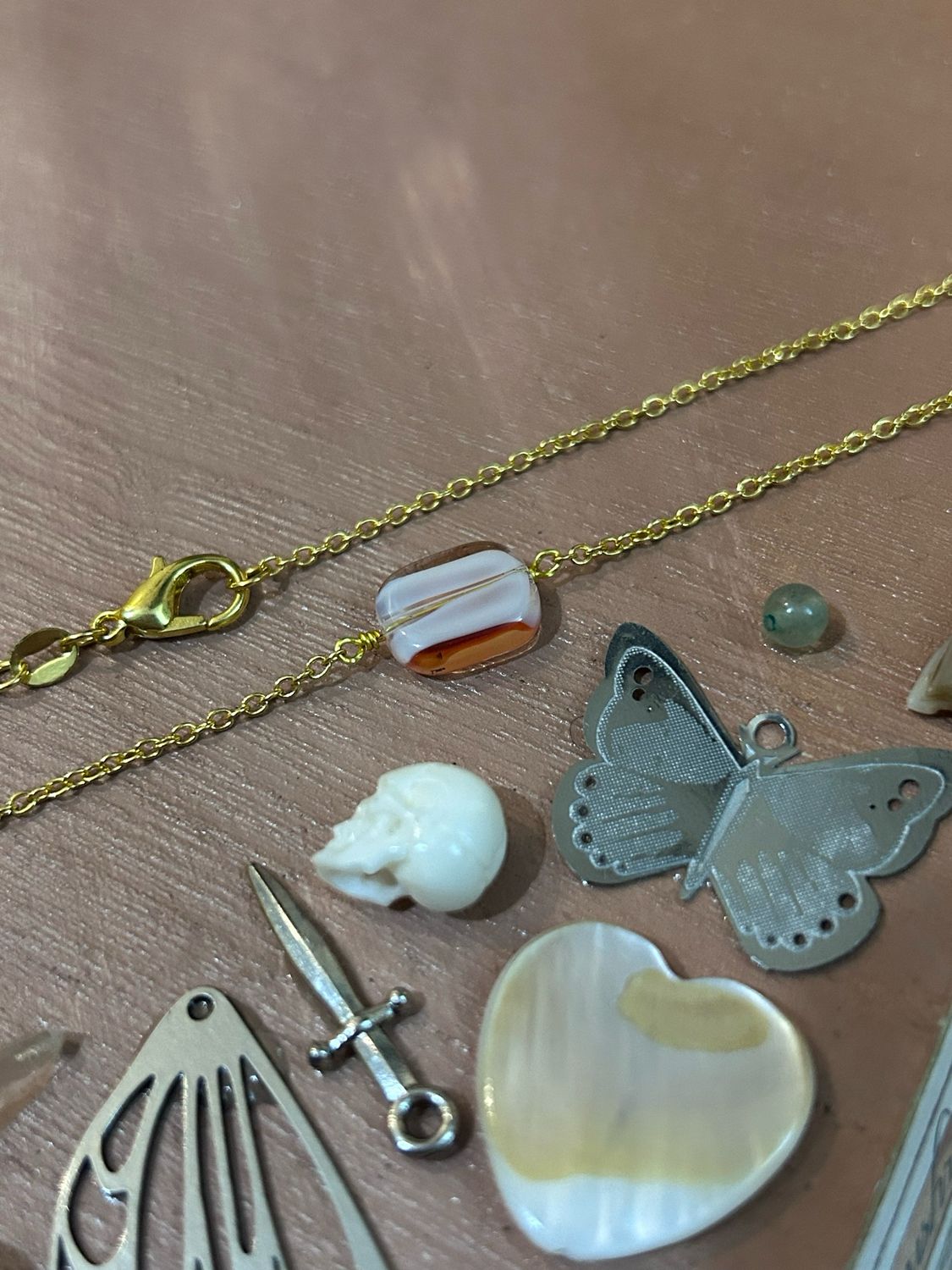 Mars Choker