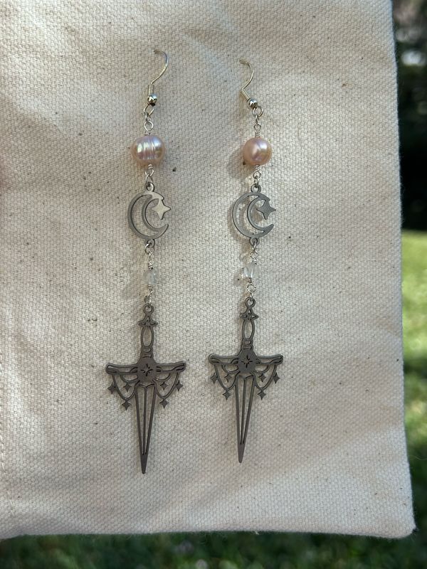 Pearl And Clear Quartz Fantasy