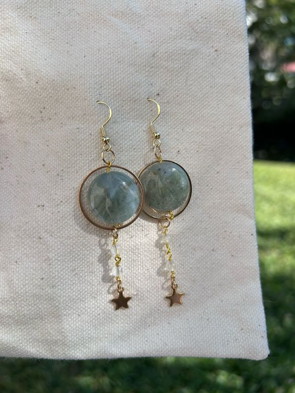 Neptune With Rings With Clear Quartz
