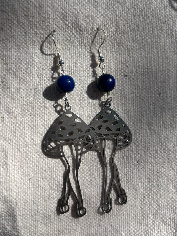 Lapiz Lazuli Mushroom Lady