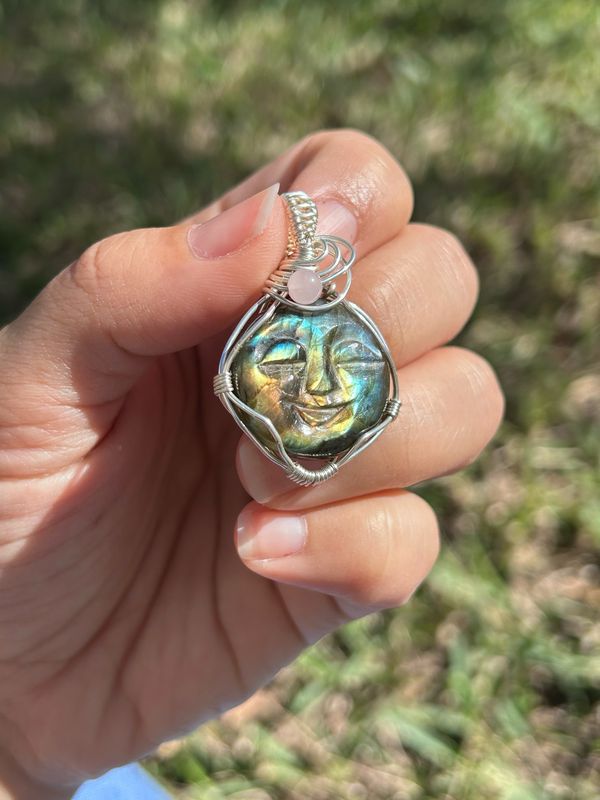 Labradorite Face With Rose Quartz