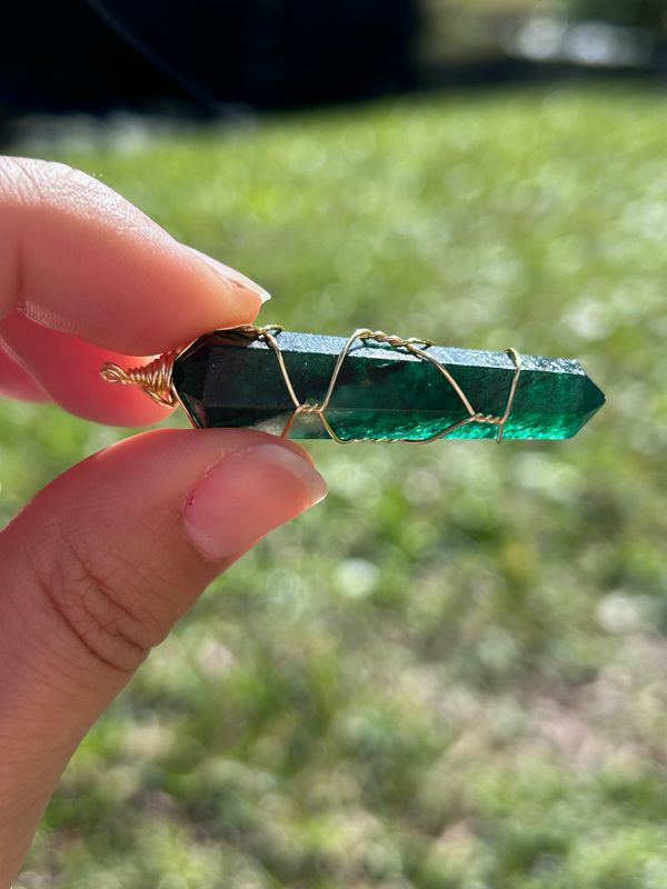 High Grade Green Aventurine (goldy)