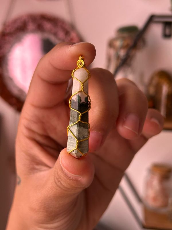 Green Sardonyx Point
