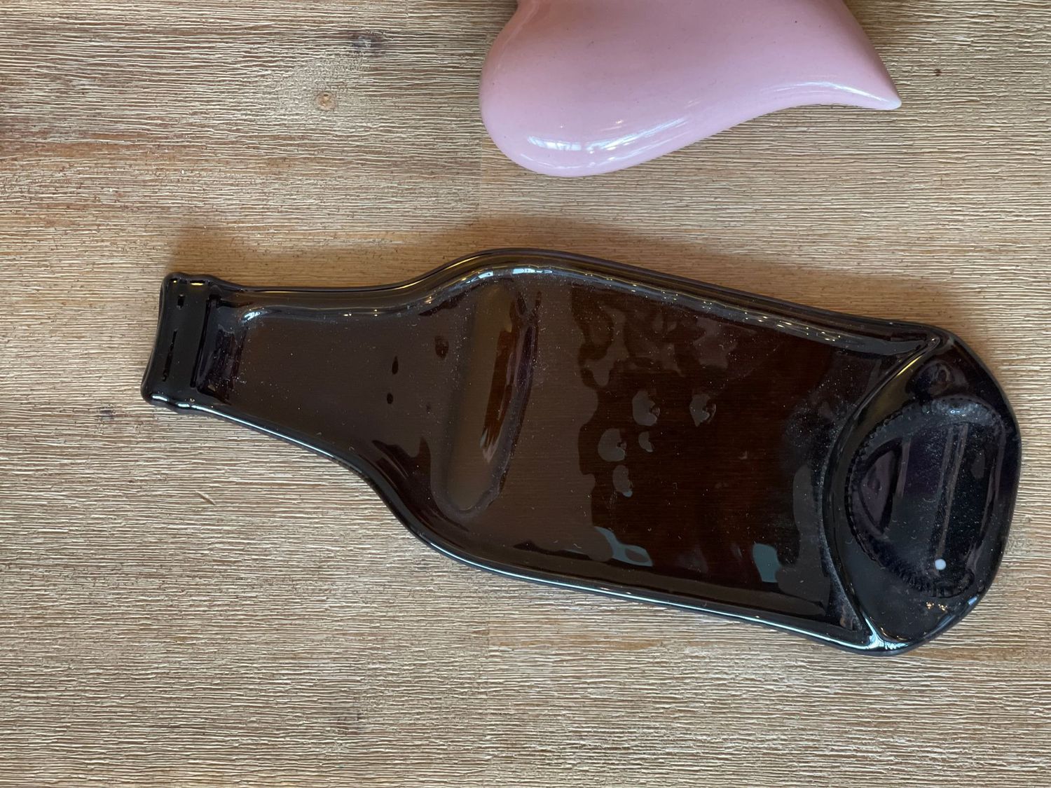 Kleine Weinflasche, flach