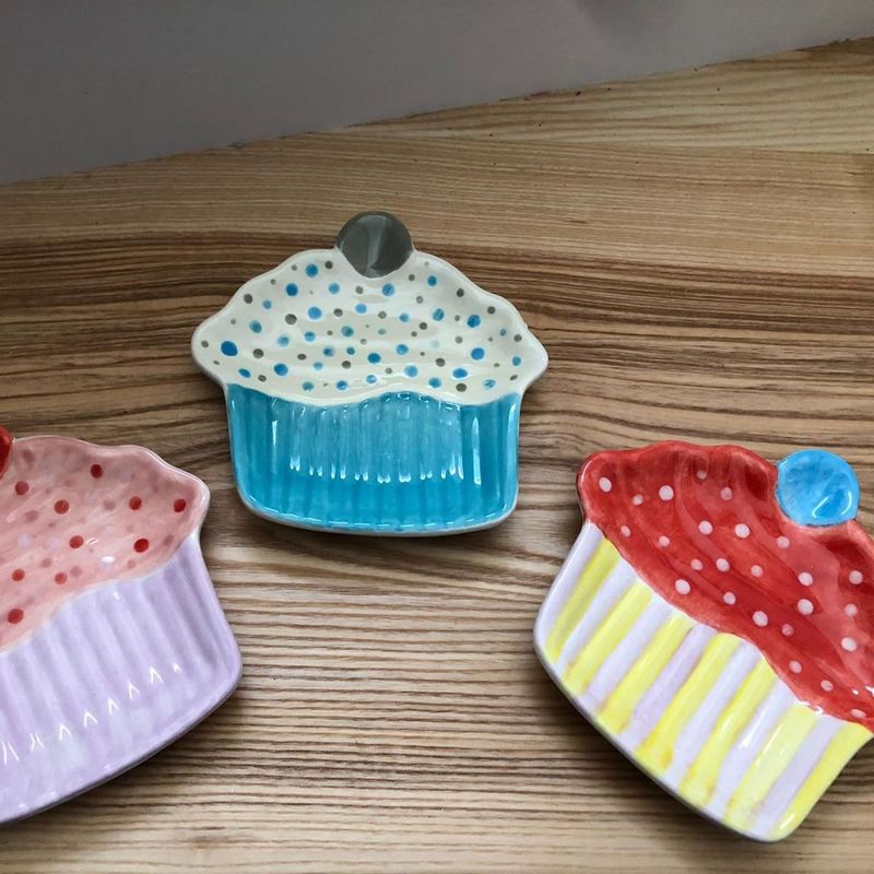 Keramik bemalen für Kinder, inkl. Keramik im Wert von 30€, Do, 10.12. ab 16:30 Uhr