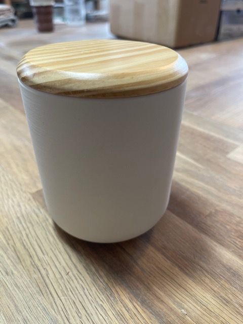 Dose mit Holzdeckel, mittel Dose mit Holzdeckel, mittel