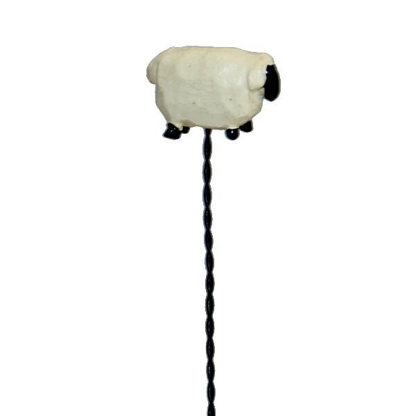 DF002 Sheep on Stick