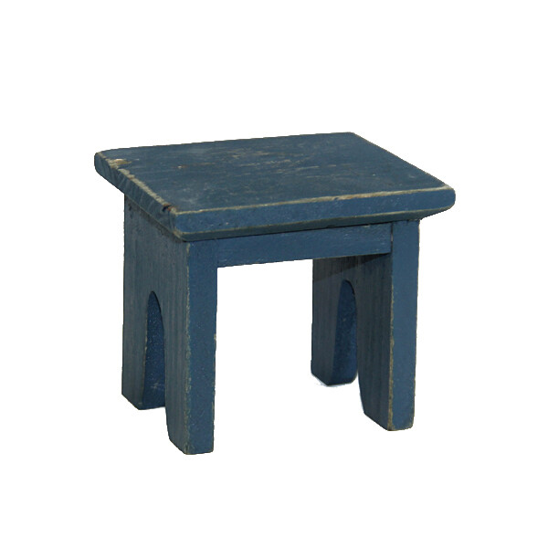 DA049 Small Blue Doll Table