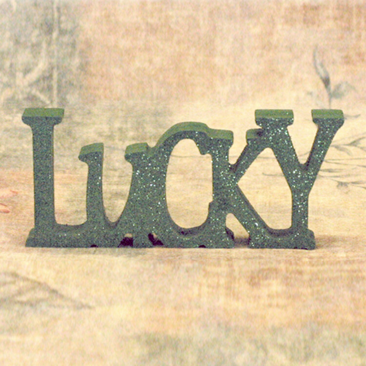 PT04 Glit Lucky Wordart