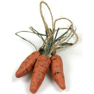 EO04 Carrot Ornament Set of 3