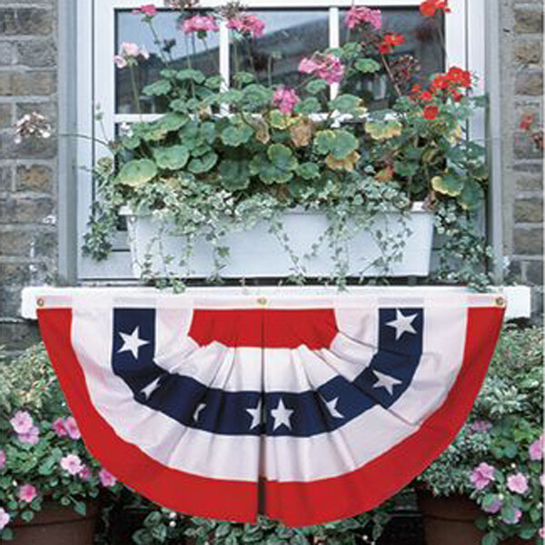 IQ107 RWB Bunting Small