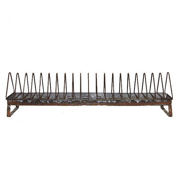 PE050 Chicken Feeder Plate Rack
