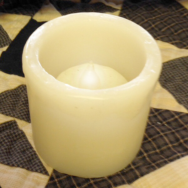CA126 Ivory Pillar Candle