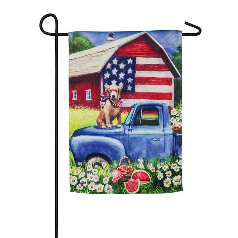 DO230G Patriot Pup Garden Flag