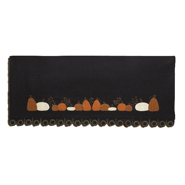 TQ267 Pumpkin Mantelpiece
