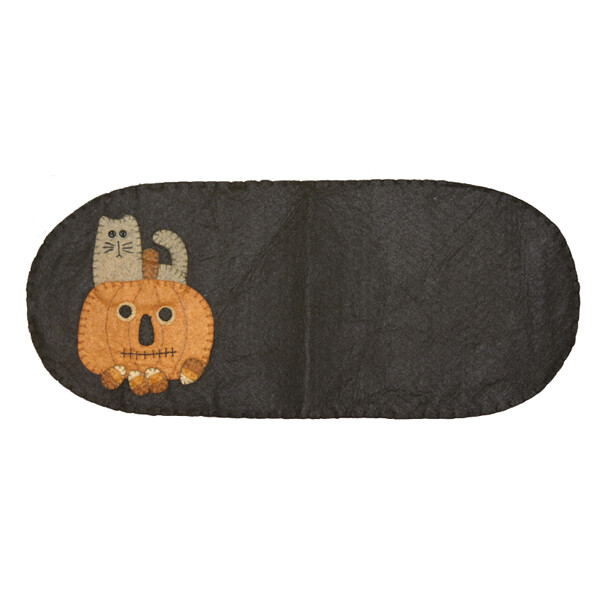 HQ205 Halloween Night Small Runner