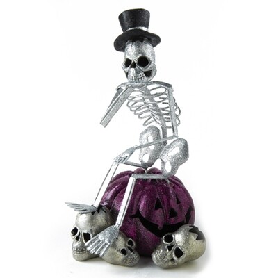 HX404 Shimmery skeleton on Pumpkin