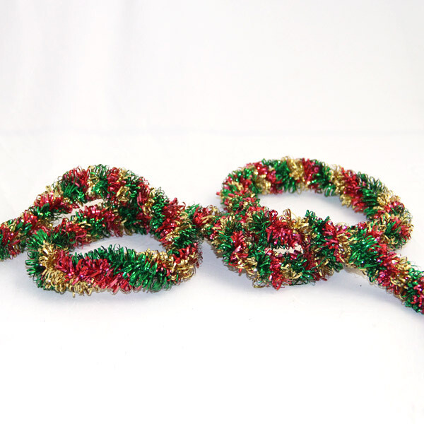 XG040 Red Green Gold Tinsel