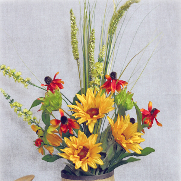 1B842 Sunflower Susan Bouquet