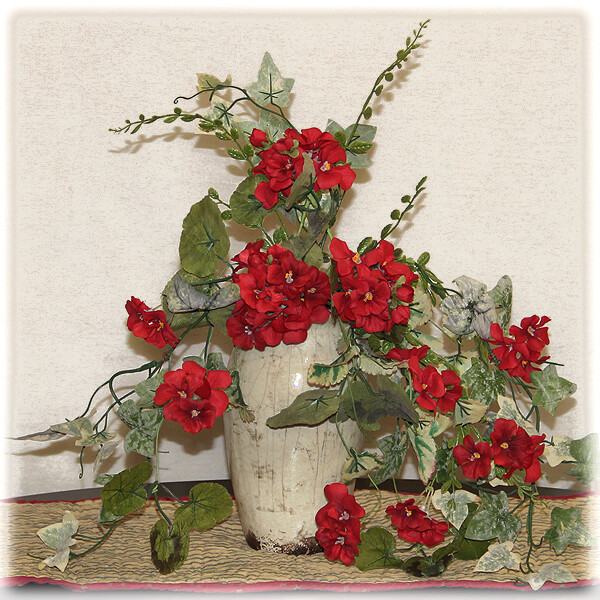 1B883 Geranium Ivy