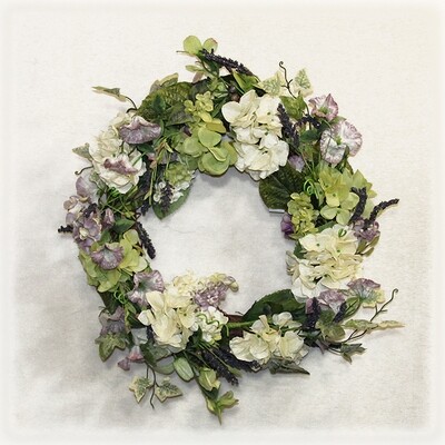 1B887 Lavender Cream Wreath