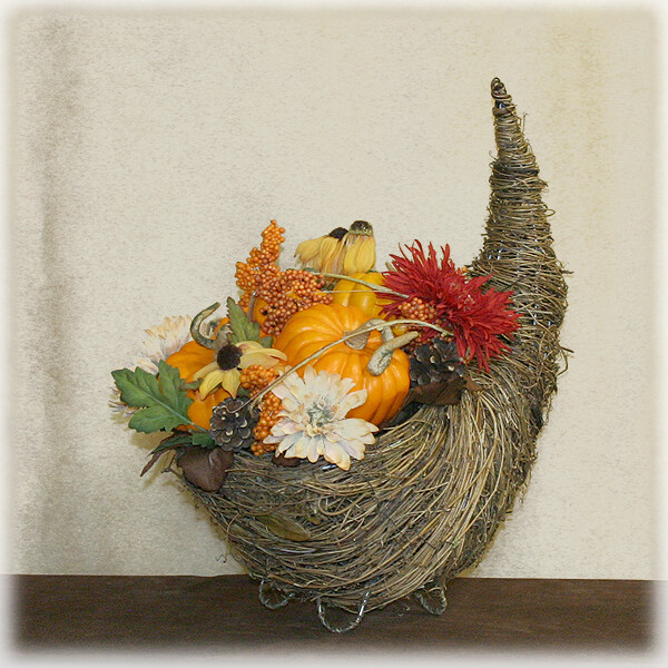 1BF078  Cornucopia Large