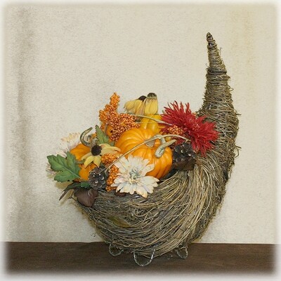 1BF078  Cornucopia Large