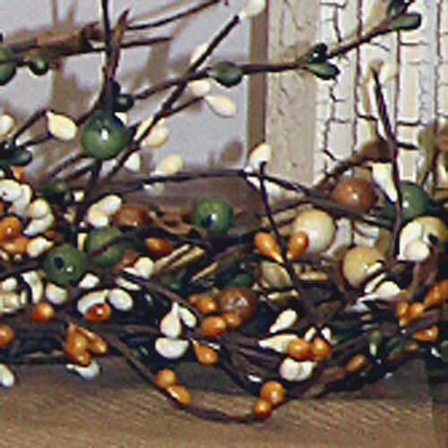 1BF095 Meadow Pipberry Garland