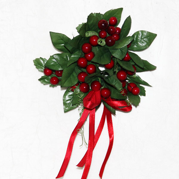 1BW240L Ivy Berry Candle Ring Lg