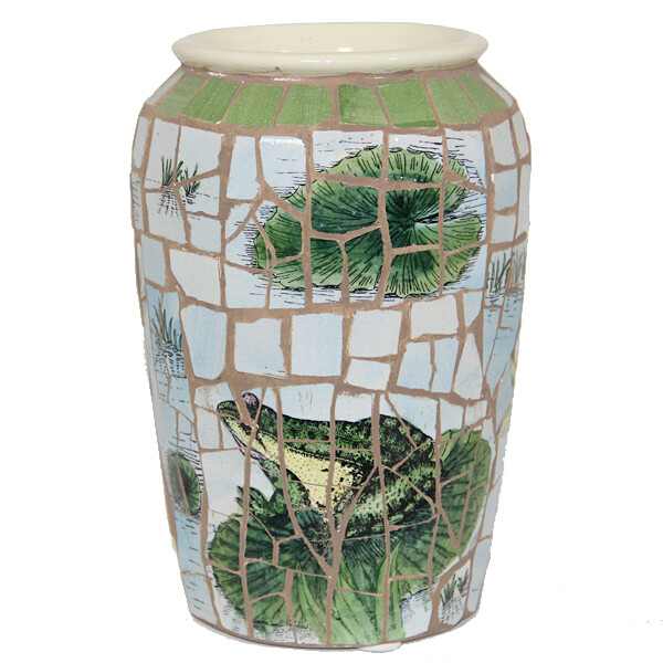 GP220V Frog Vase