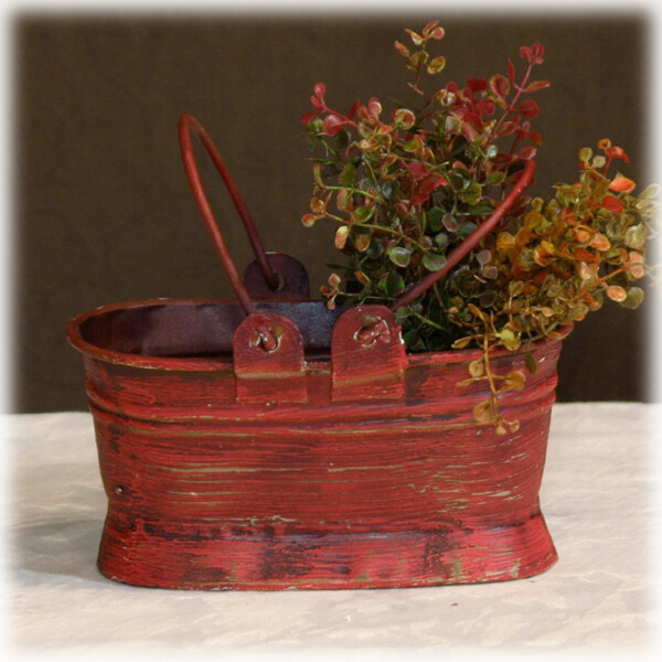 GP226P Red Painted Bucket Sm