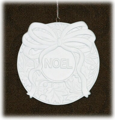 XO142 Noel Ornament