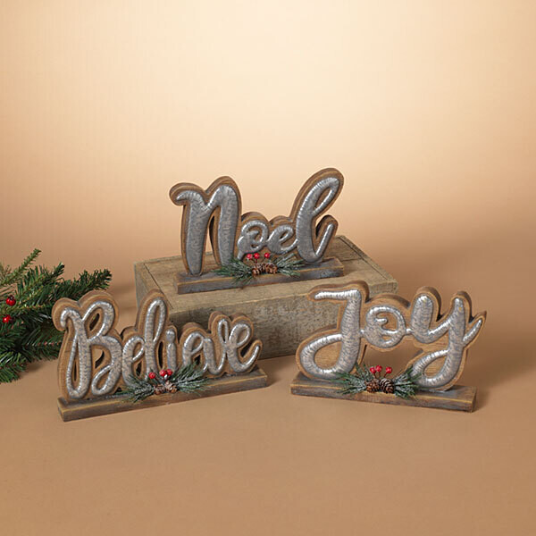 XT563 Christmas Word Sitters