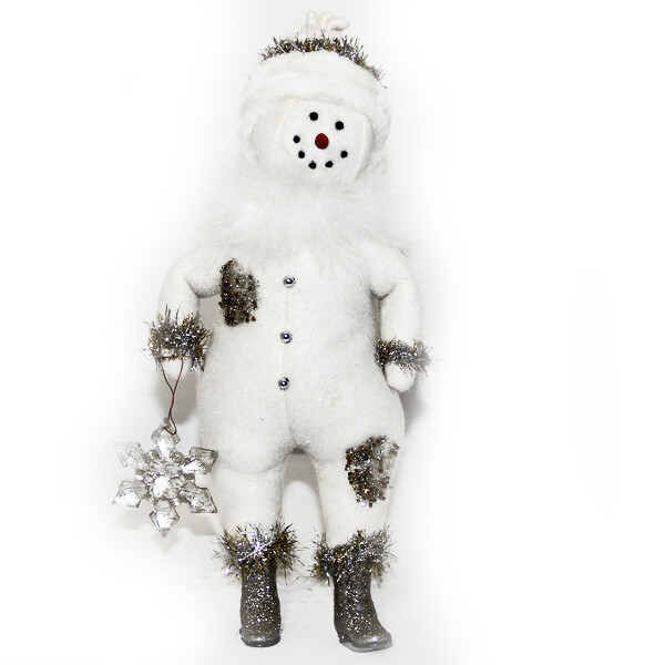 XU134 Glitzy Snow Gal
