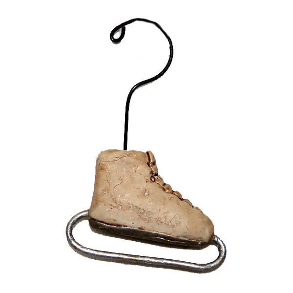 XO488 Ice Skate Ornament