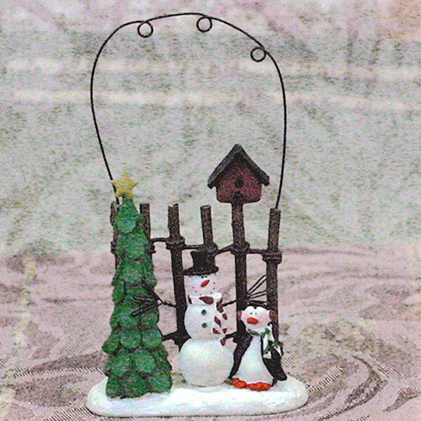 XO496 Winter Wonderland Ornament