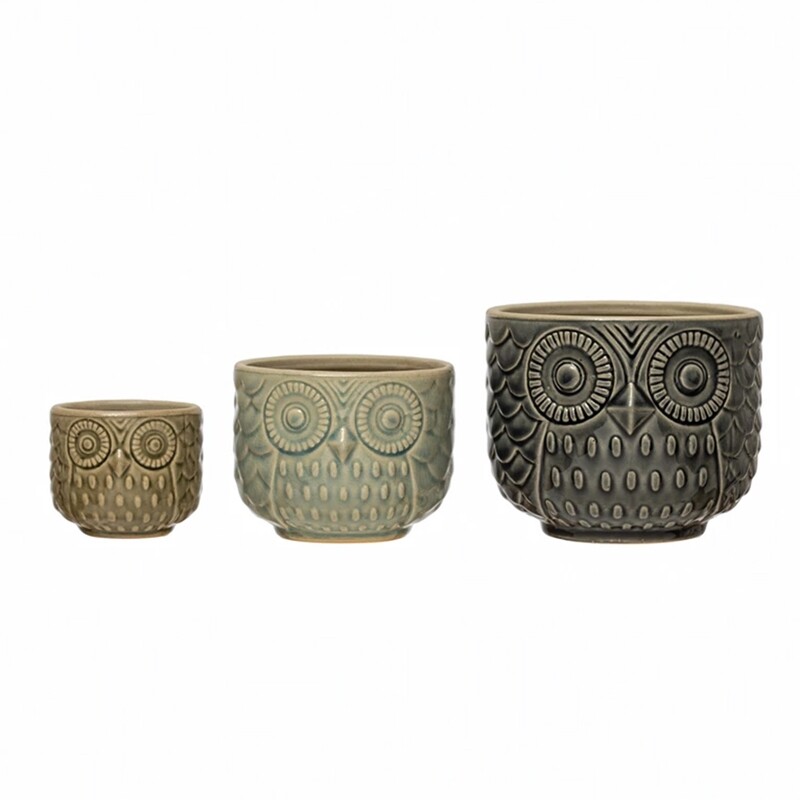 G2271 Owl Planters
