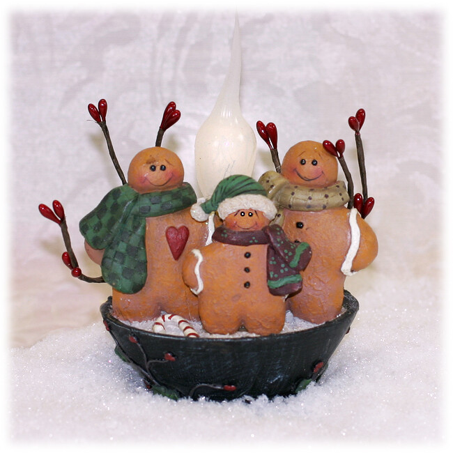 XL135 Lighted Gingerbread Bowl Family