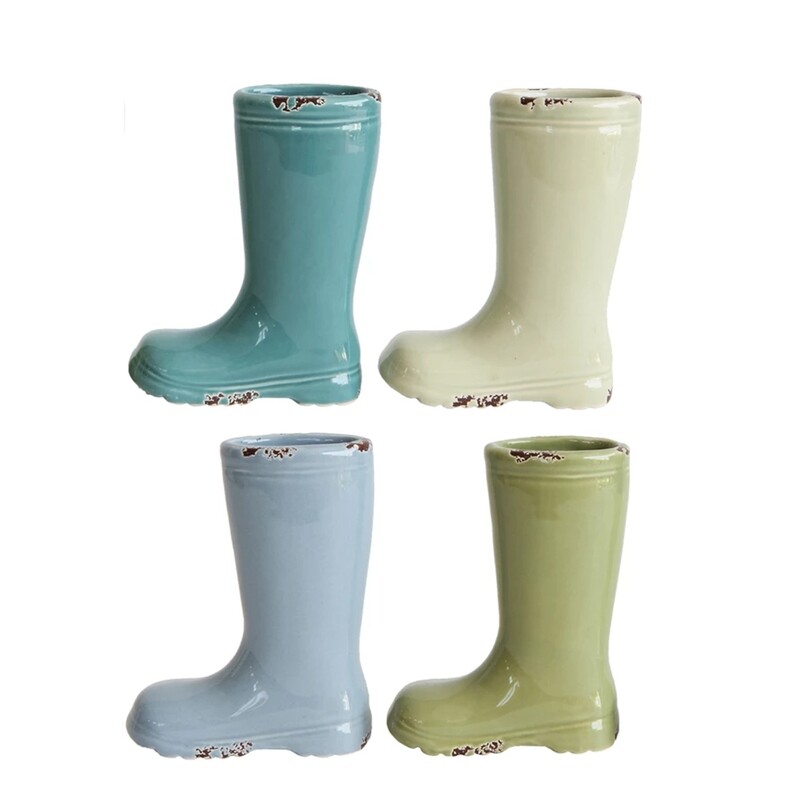 G2272 Boot Vase