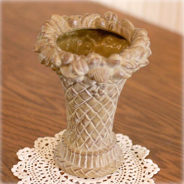 G2022V Tuscan Vase