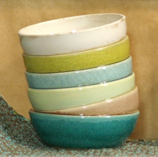 G2037P Stacked Bowls Vase Small
