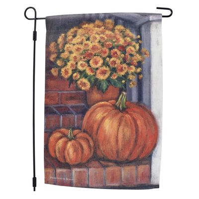 DO105G Pumpkin Garden Flag