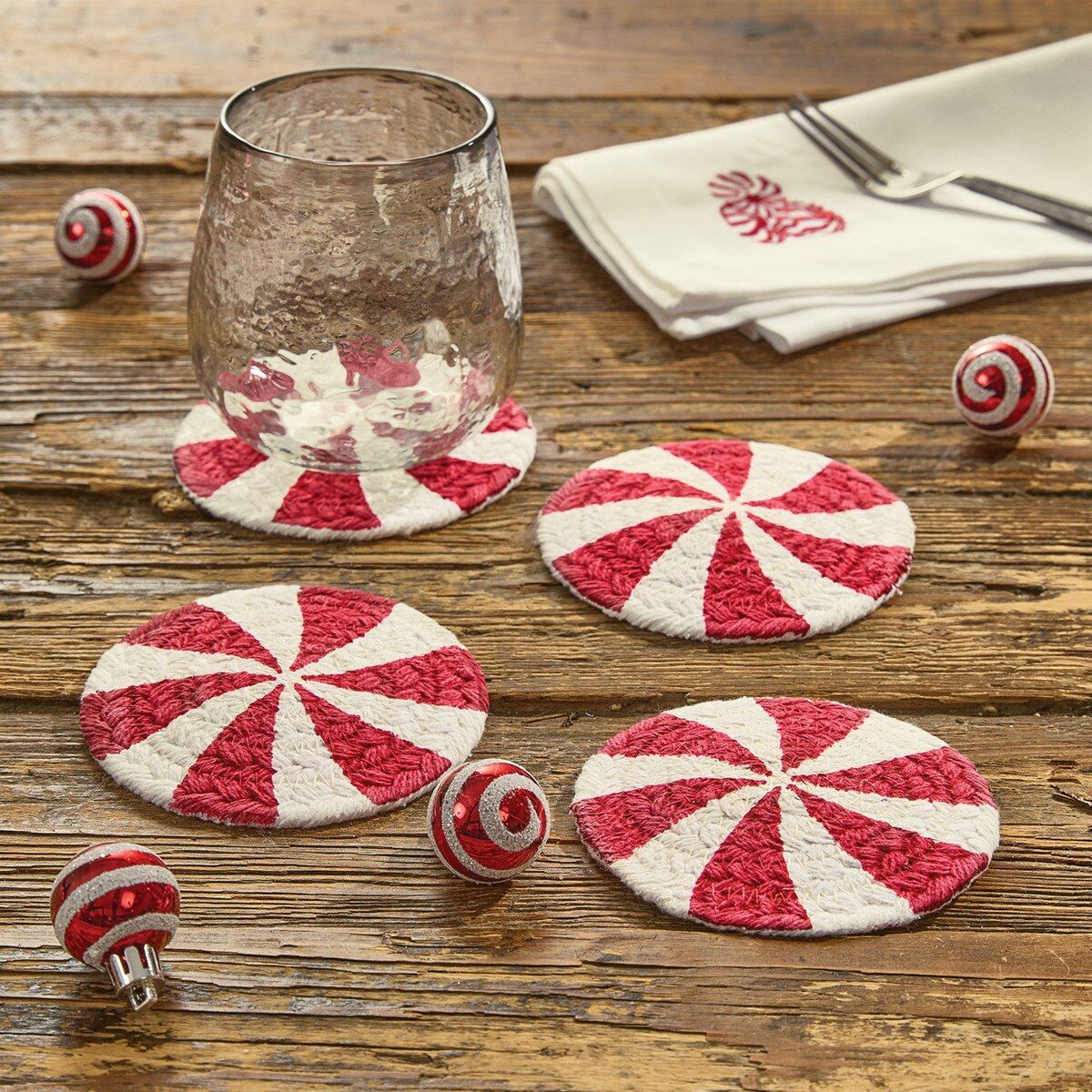 BI520C Peppermint Candy Braid Coasters BI520C Peppermint Candy Braid Coasters