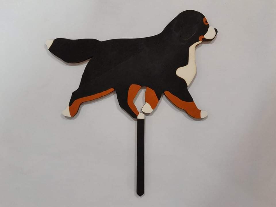 D&#39;Bern Designe Bernese wooden Topper 18 cm.