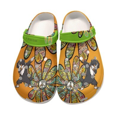D&#39;Bern Designe GrOOvy Bernese Clogs 5